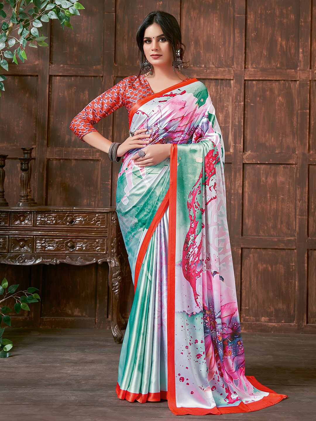 

Saree mall Blue & White Floral Printed Sarees