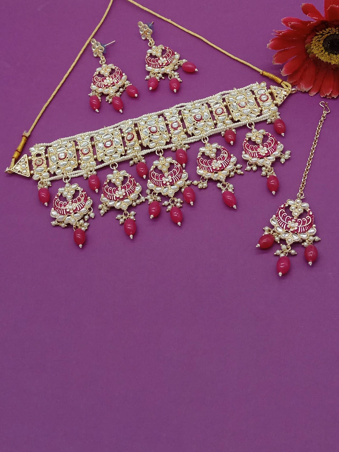

AASHISH IMITATION Gold-Plated Kundan-Studded Jewellery Set