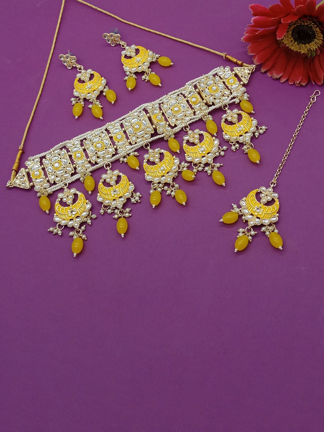 

AASHISH IMITATION Gold-Plated Kundan-Studded Meenakari Jewellery Set