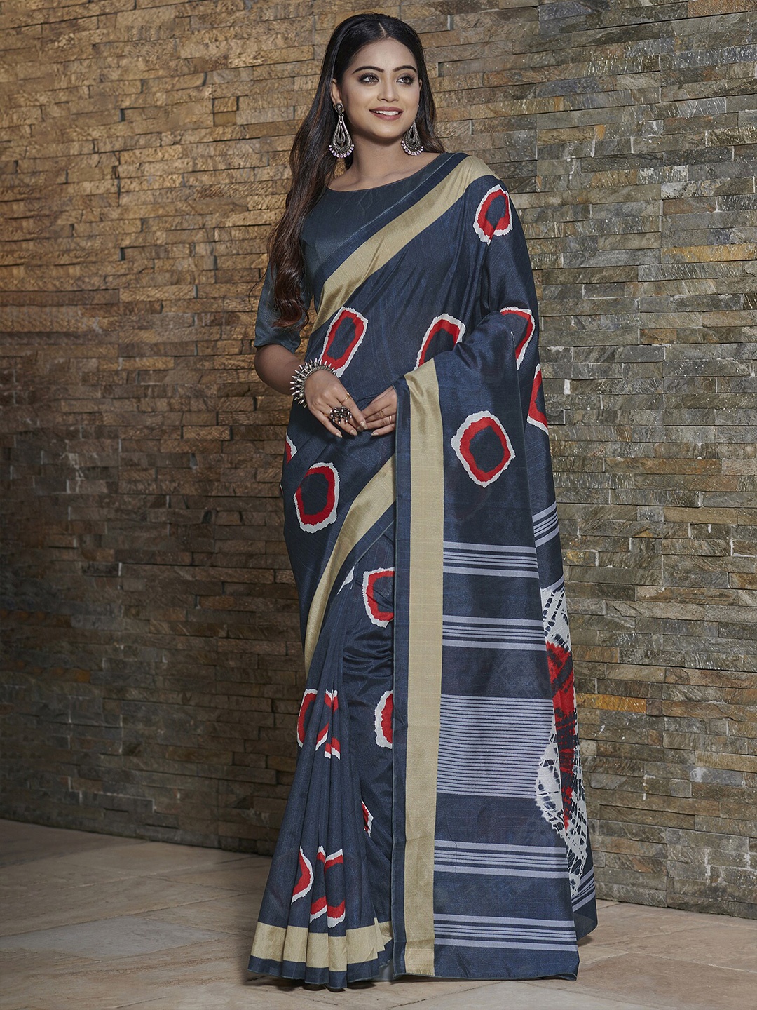 

KALINI Geometric Printed Art Silk Bhagalpuri Saree, Grey