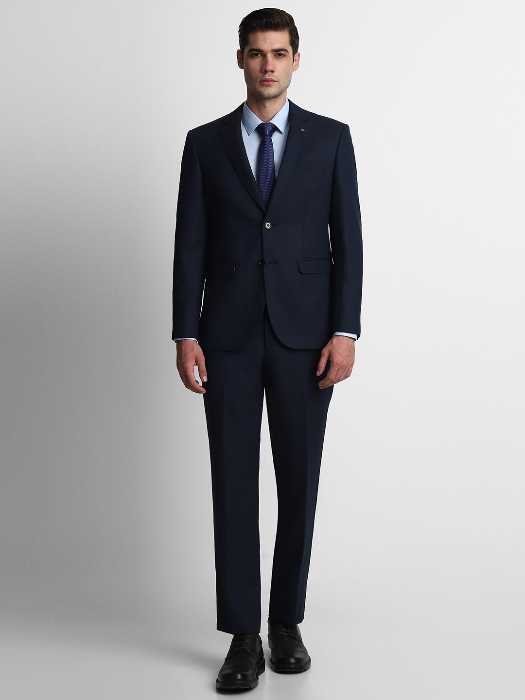 

Louis Philippe Single Breasted Slim Fit Two Piece Formal Suit, Navy blue