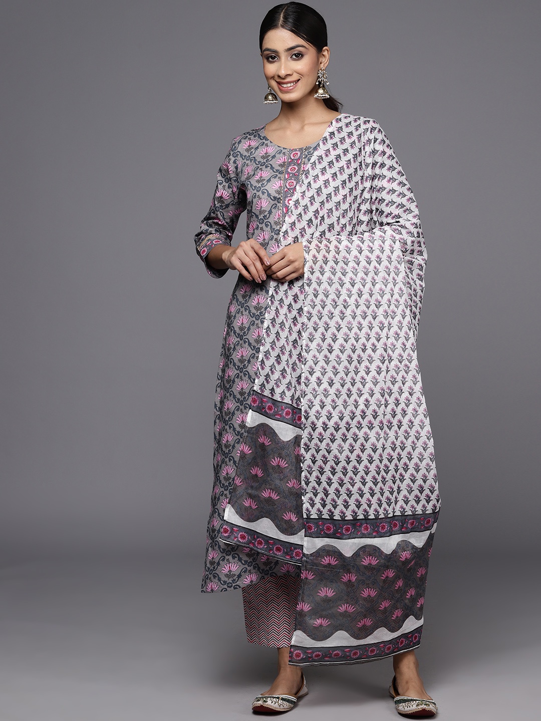 

Libas Women Floral Printed Regular Gotta Patti Pure Cotton Kurta with Trousers & Dupatta, Grey