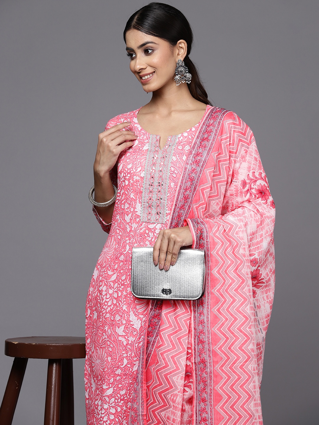 

Libas Women Floral Printed Gotta Patti Pure Cotton Kurta with Trousers & With Dupatta, Pink