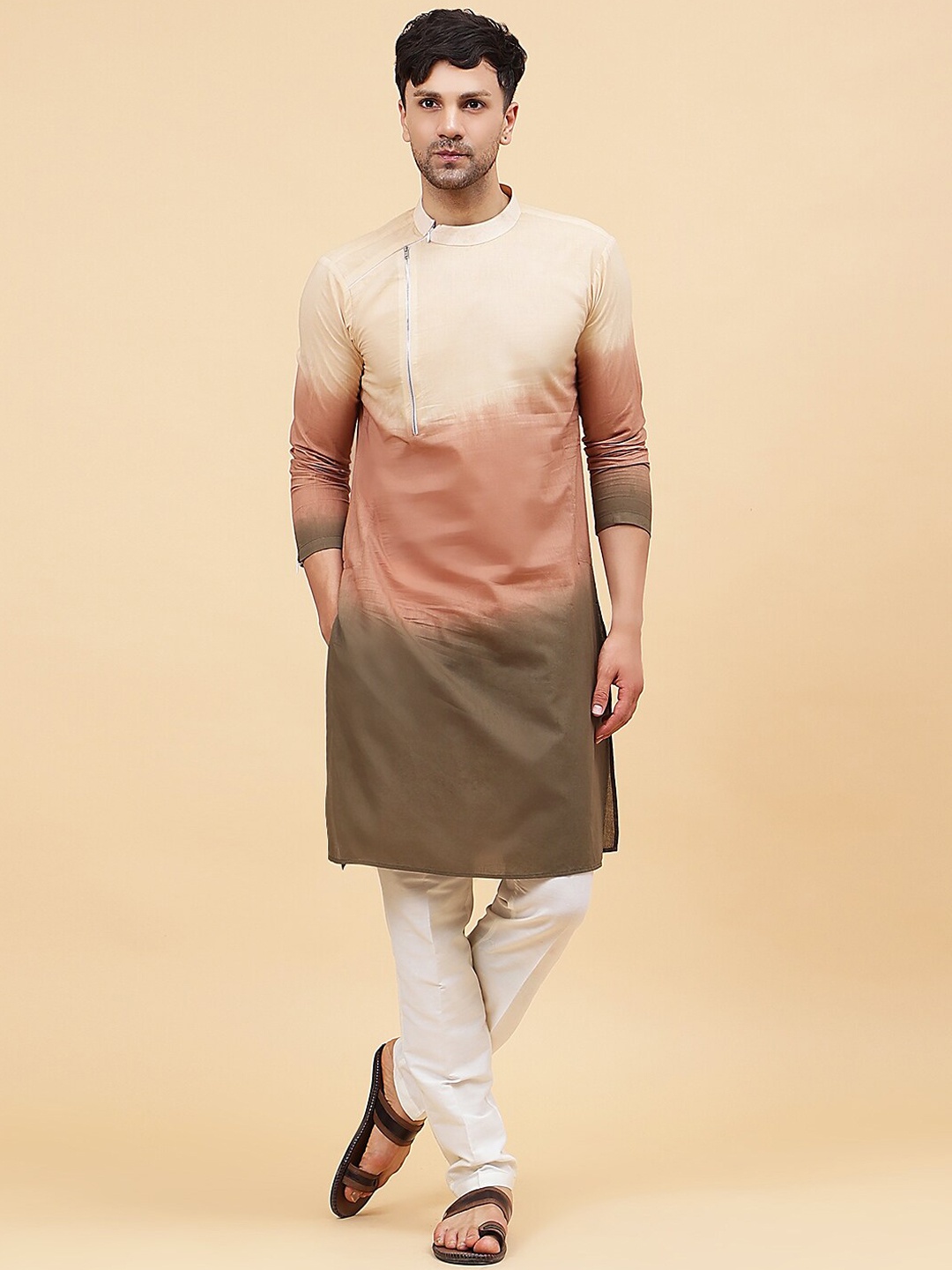 

See Designs Ombre Dyed Regular Pure Cotton Kurta With Pyjamas, Cream