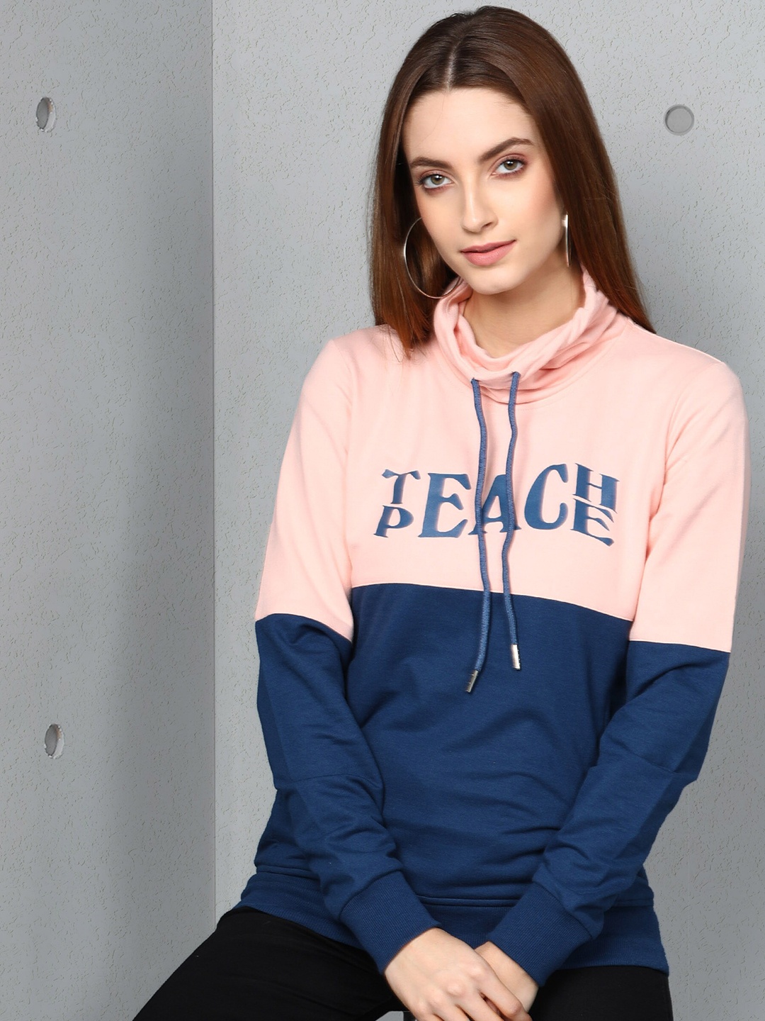 

Metronaut Colourblocked Full Sleeve Turtle Neck Sweatshirt, Pink