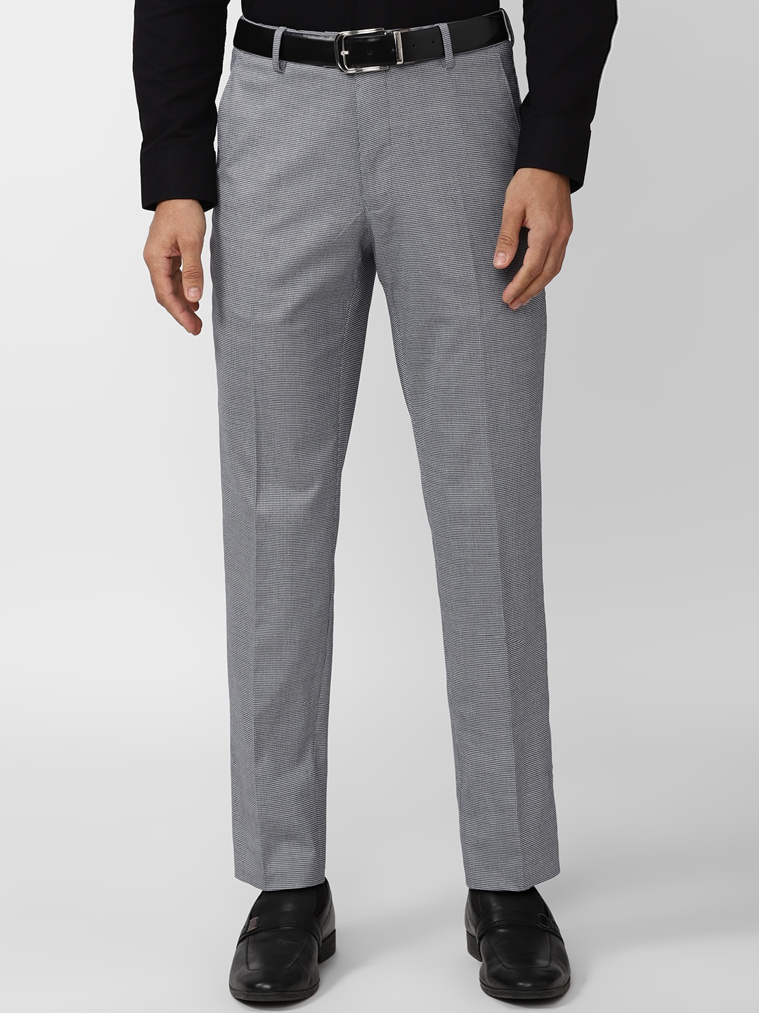 

Van Heusen Men Houndstooth Checked Slim Fit Trousers, Navy blue