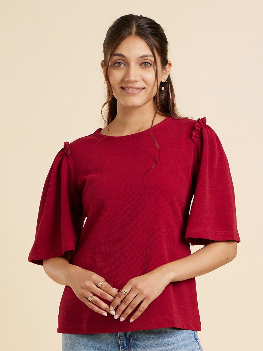 

Emmyrobe Round neck Flared Sleeve Casual Straight Top, Maroon