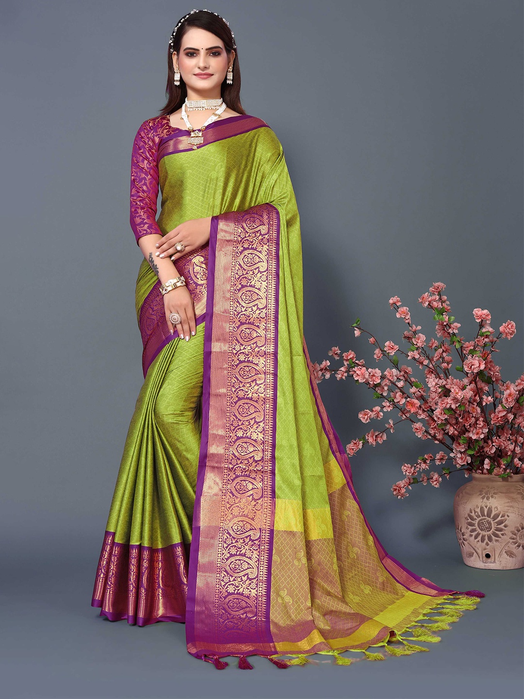 

Mitera Woven Design Zari Silk Cotton Banarasi Saree, Green