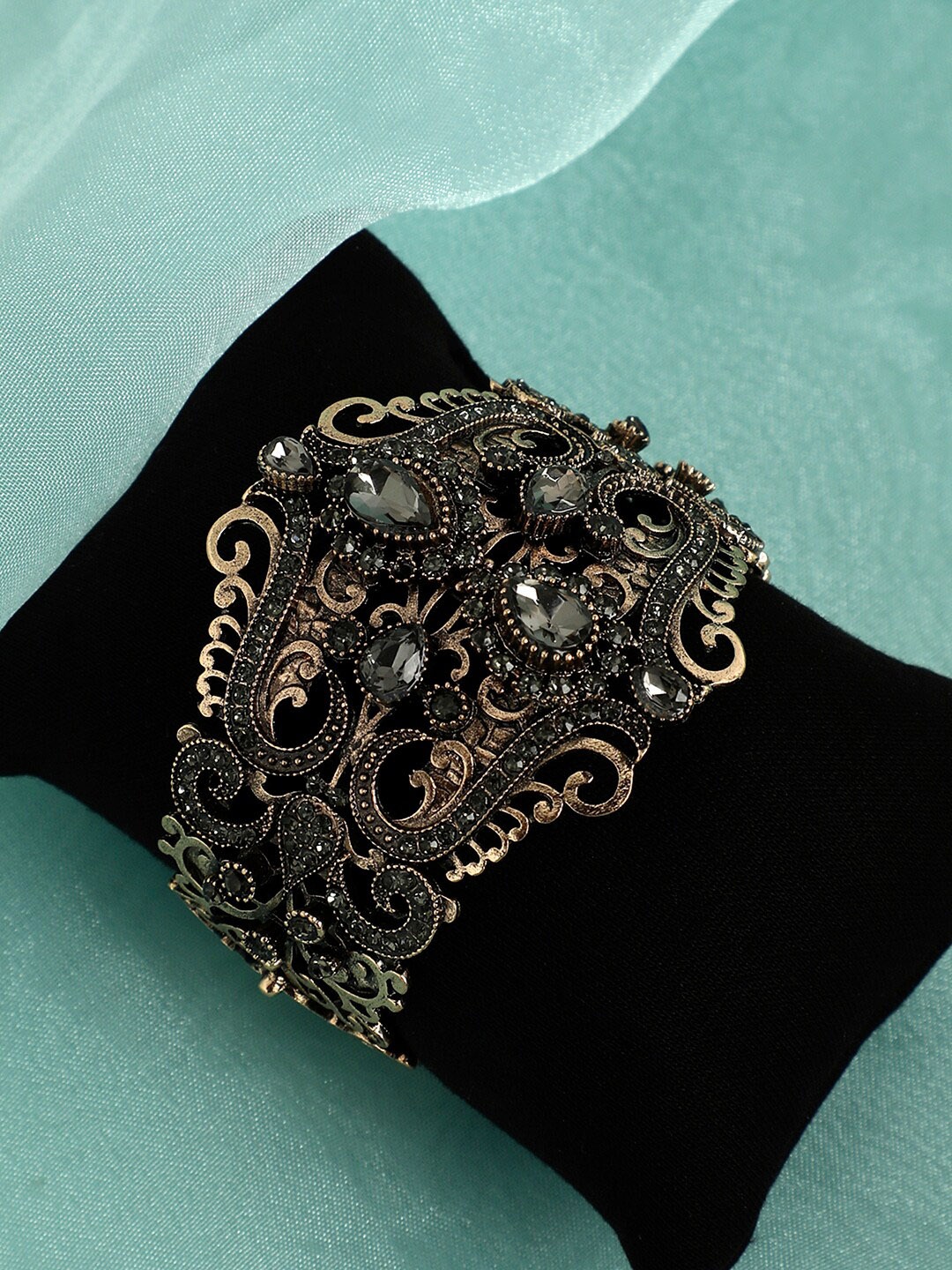 

SOHI Gold-Plated Artificial Stones Cuff Bracelet