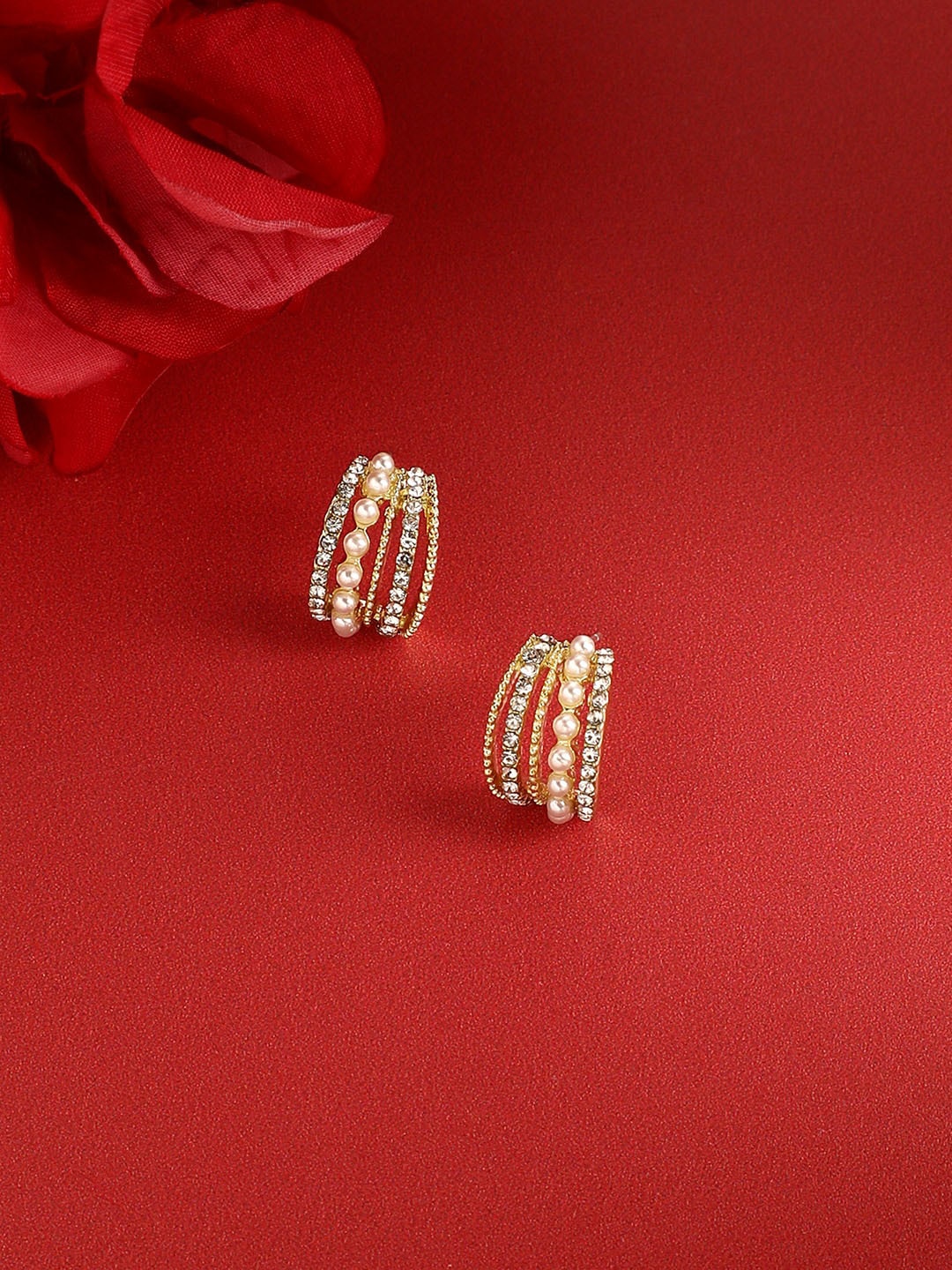 

SOHI Gold-Plated Contemporary Diamond Studs Earrings