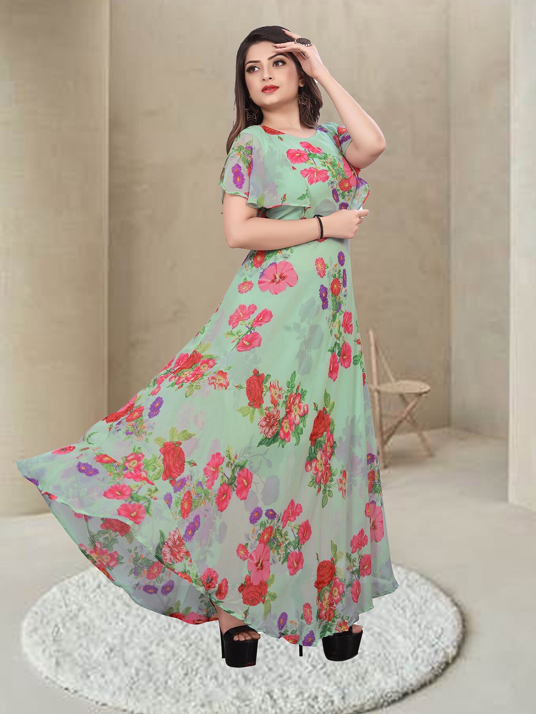 

N N ENTERPRISE Floral Printed Flared Sleeves Fit & Flare Maxi Dress, Green