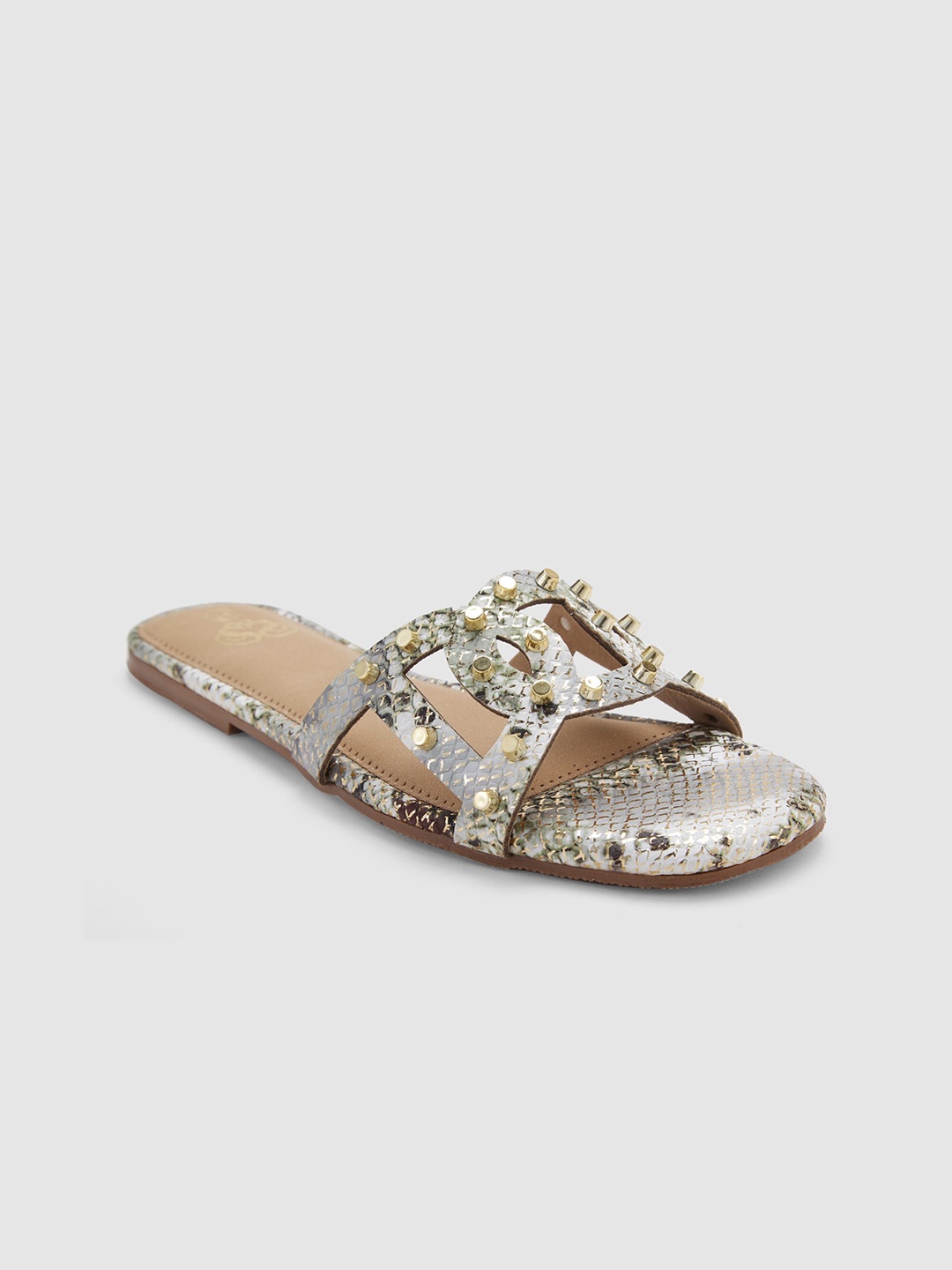 

Sole To Soul Embellished Printed Open Toe Flats, White