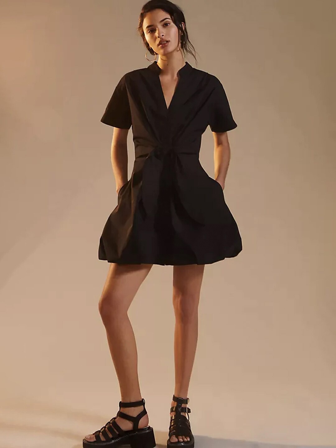 

Styched Mandarin Collar Short Sleeves Cotton Mini Balloon Dress, Black