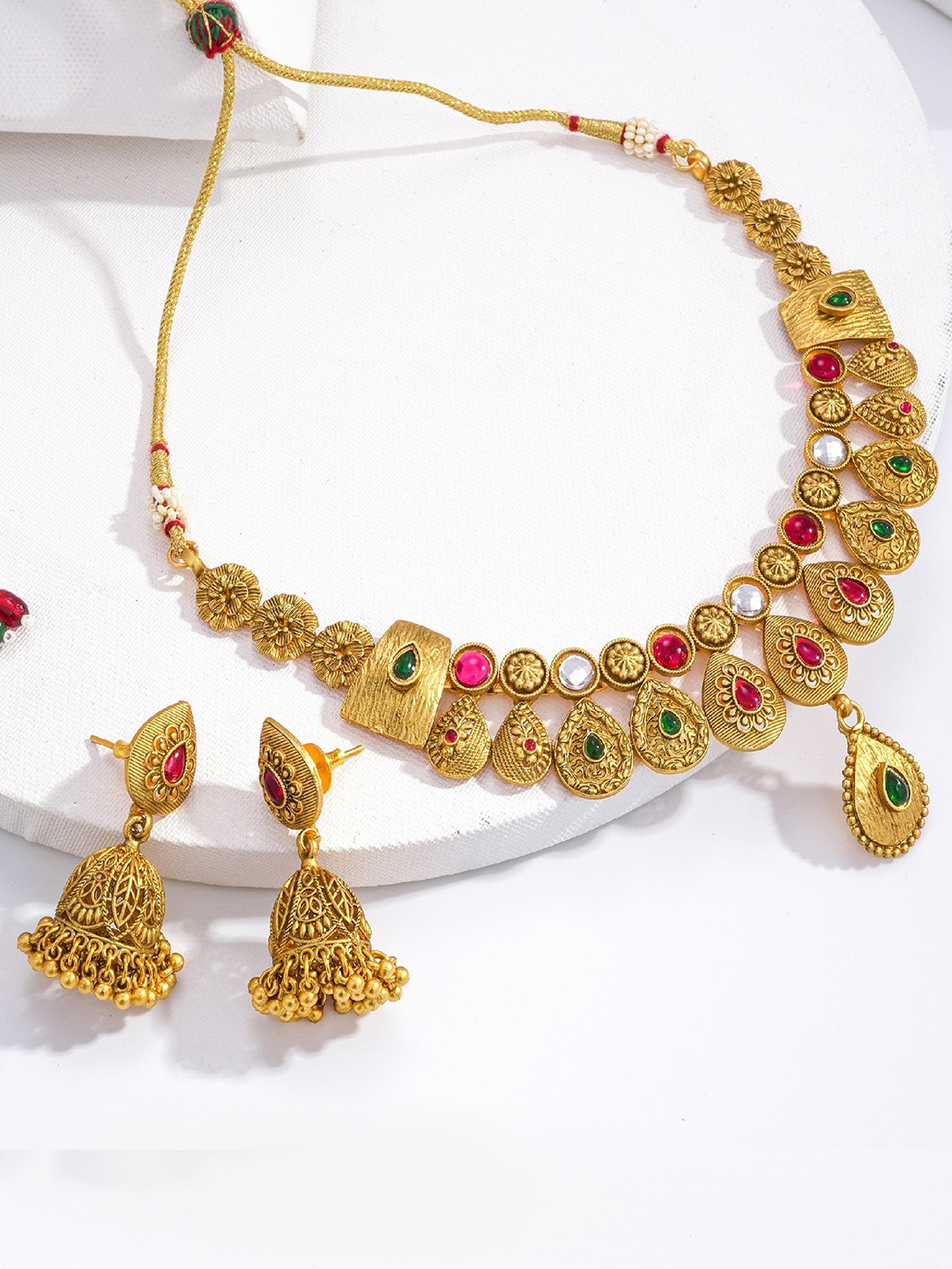

LAFORWORD Gold-Plated Stone-Studded & Beaded Necklace And Earrings