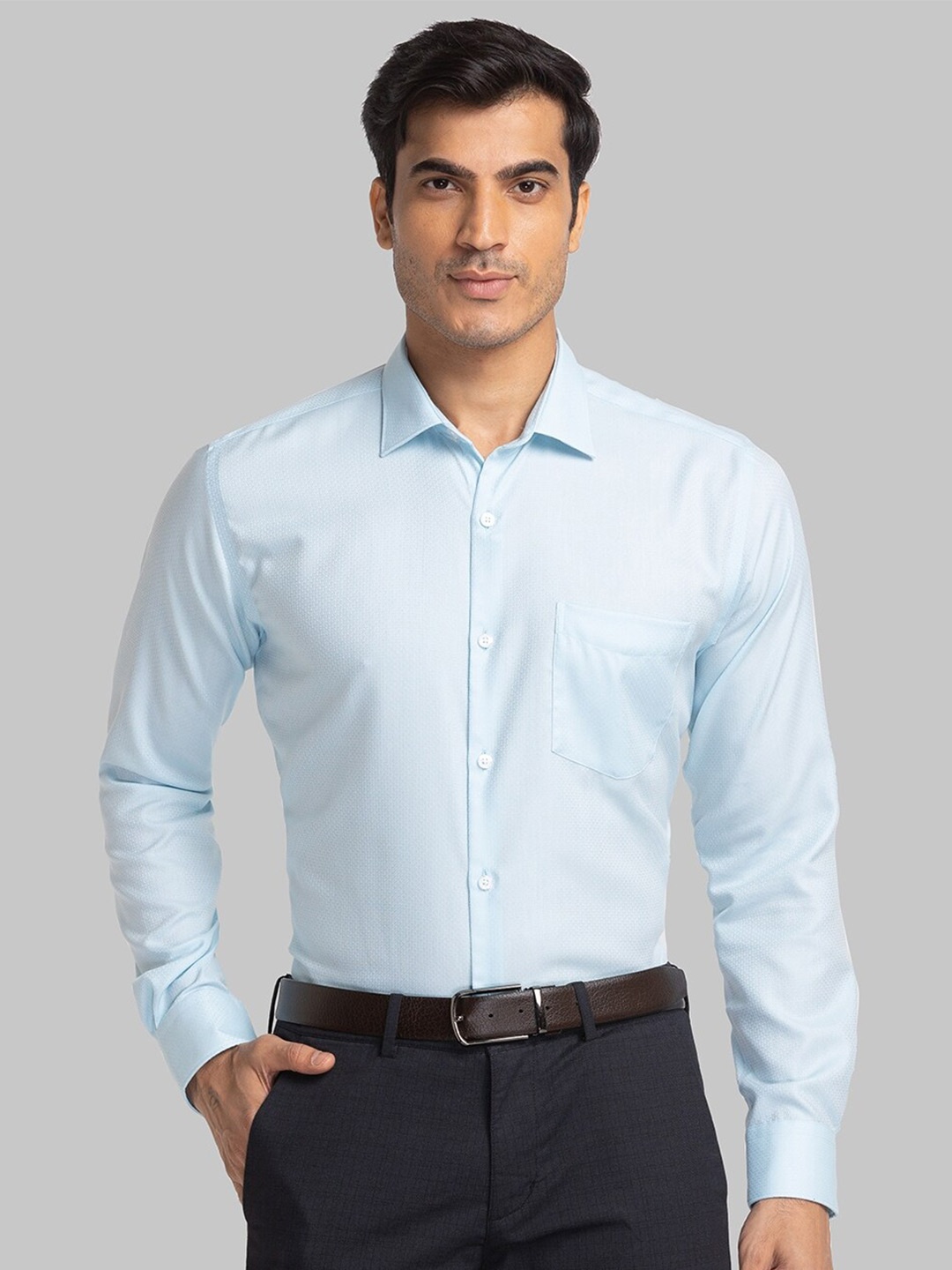 

Park Avenue Self Design Slim Fit Organic Cotton Formal Shirt, Green