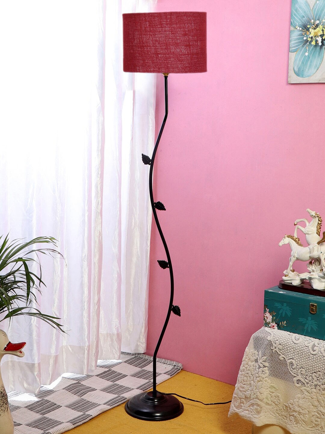 

Devansh Maroon & Black Textured Floor Lamp