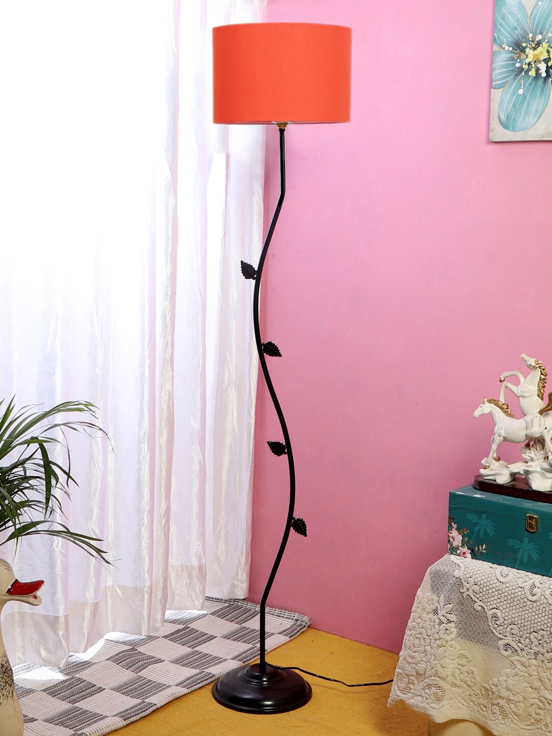 

Devansh Orange-Coloured & Black Textured Floor Lamp