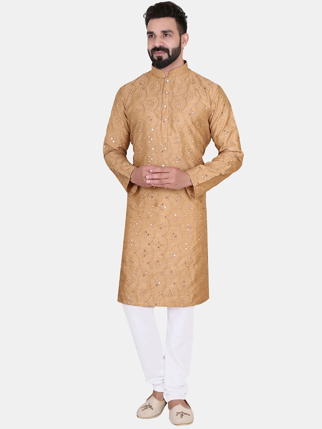 

Avaeta Ethnic Motifs Embroidered Mirror Work Kurta With Pyjamas, Beige