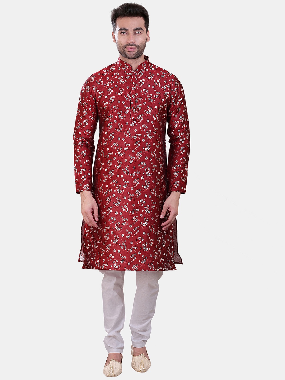 

Avaeta Floral Printed Mandarin Collar Straight Kurta With Pyjamas, Red