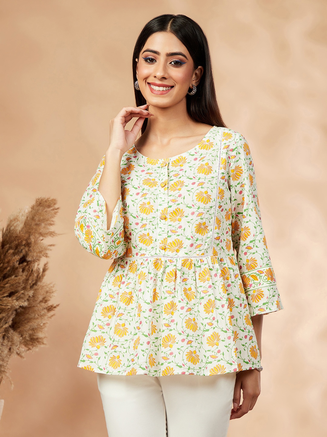 

IMARA Floral Printed Cotton Pleated Kurti, Off white