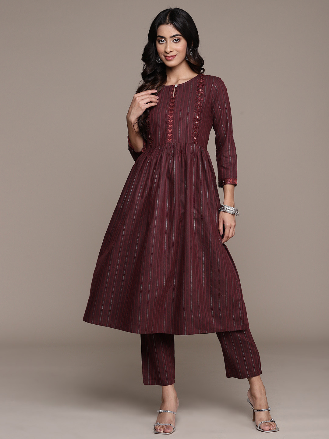 

Ishin Striped Embroidered Mirror Work Kurta with Trousers, Maroon