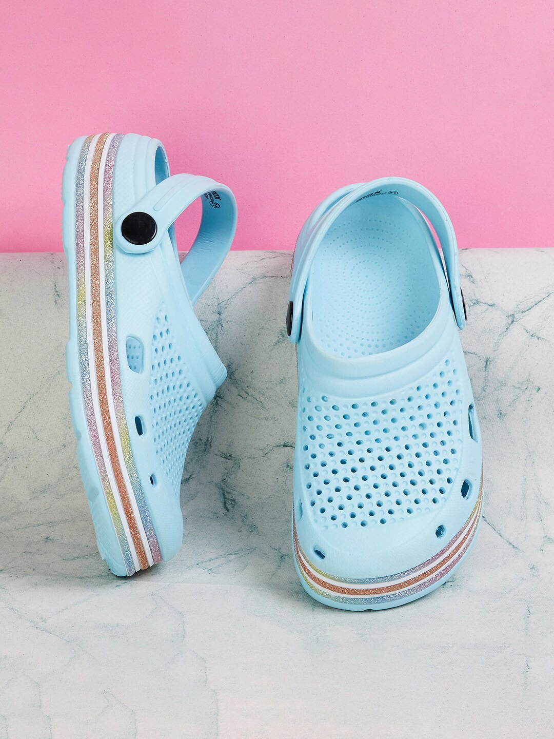 

max Girls Self Design Clogs, Blue