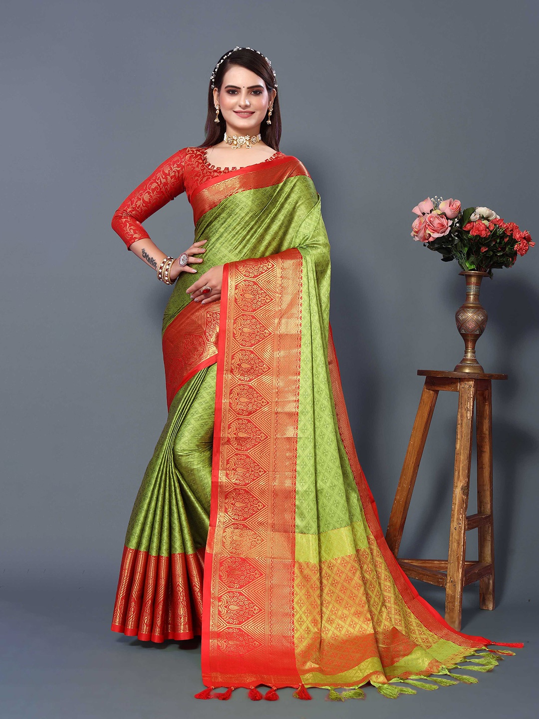 

Mitera Green & Red Ethnic Motifs Woven Design Zari Banarasi Saree