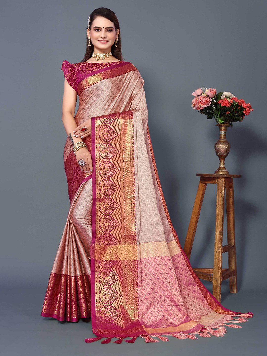 

Mitera Woven Design Zari Silk Cotton Banarasi Saree, Peach