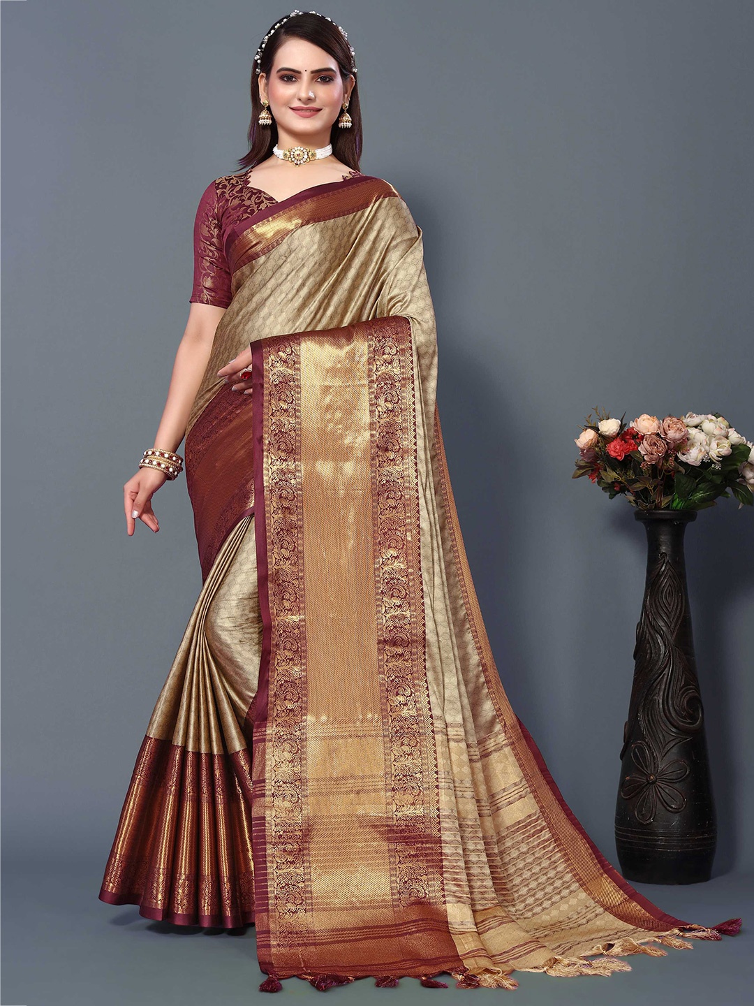 

Mitera Beige & Maroon Ethnic Woven Design Zari Silk Cotton Banarasi Saree