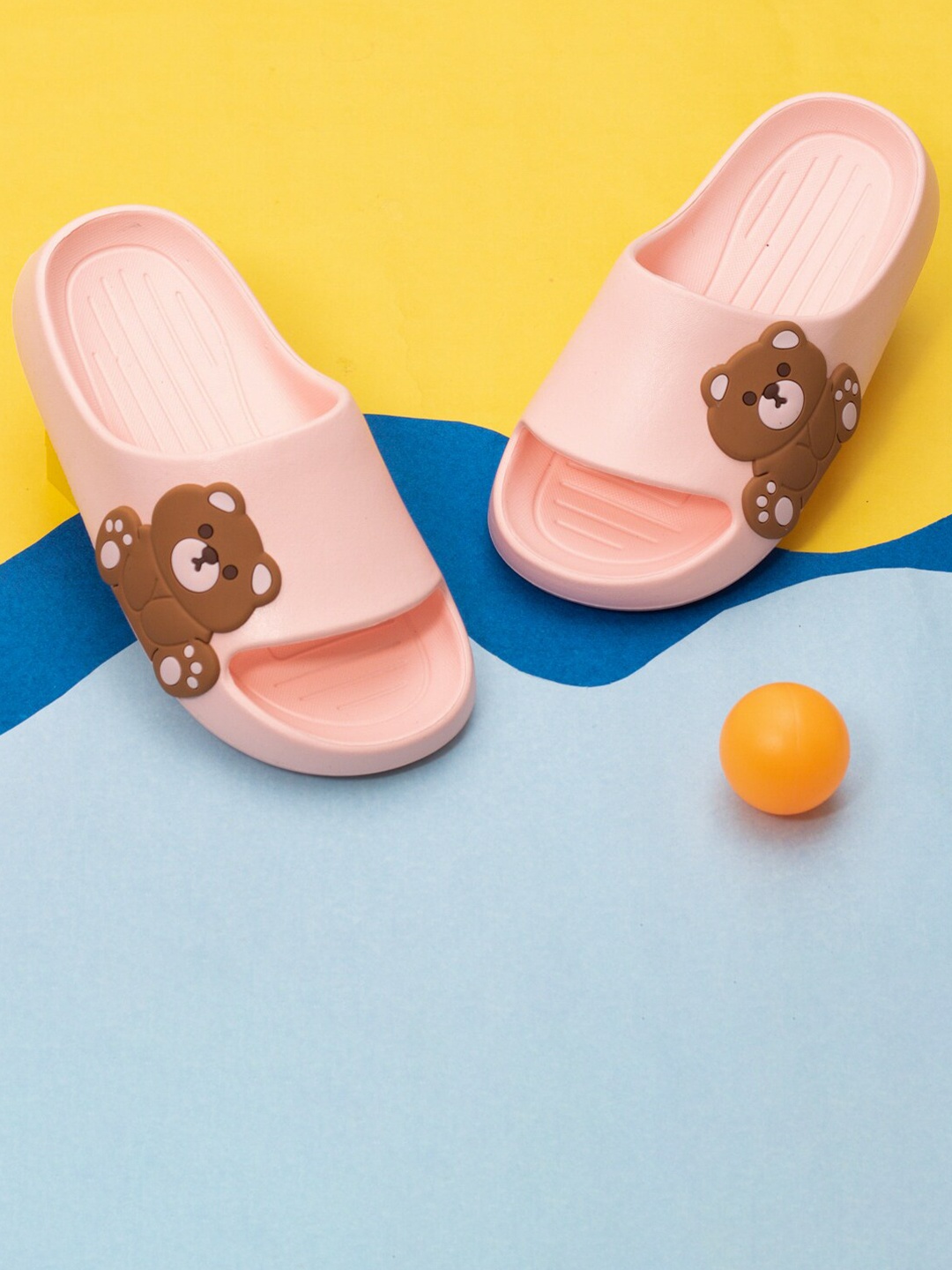 

Yellow Bee Girls Bear Detail Rubber Sliders, Peach