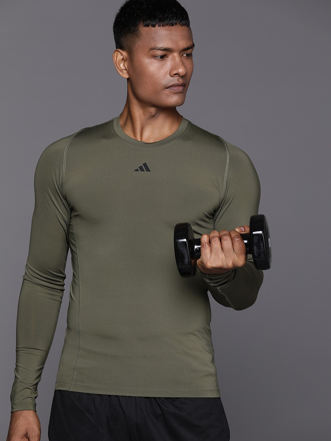 

ADIDAS Men Printed Training T-shirt, Olive