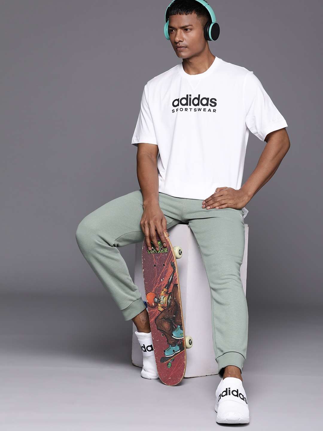 

ADIDAS All Szn Graphic Cotton Oversized T-shirt, White