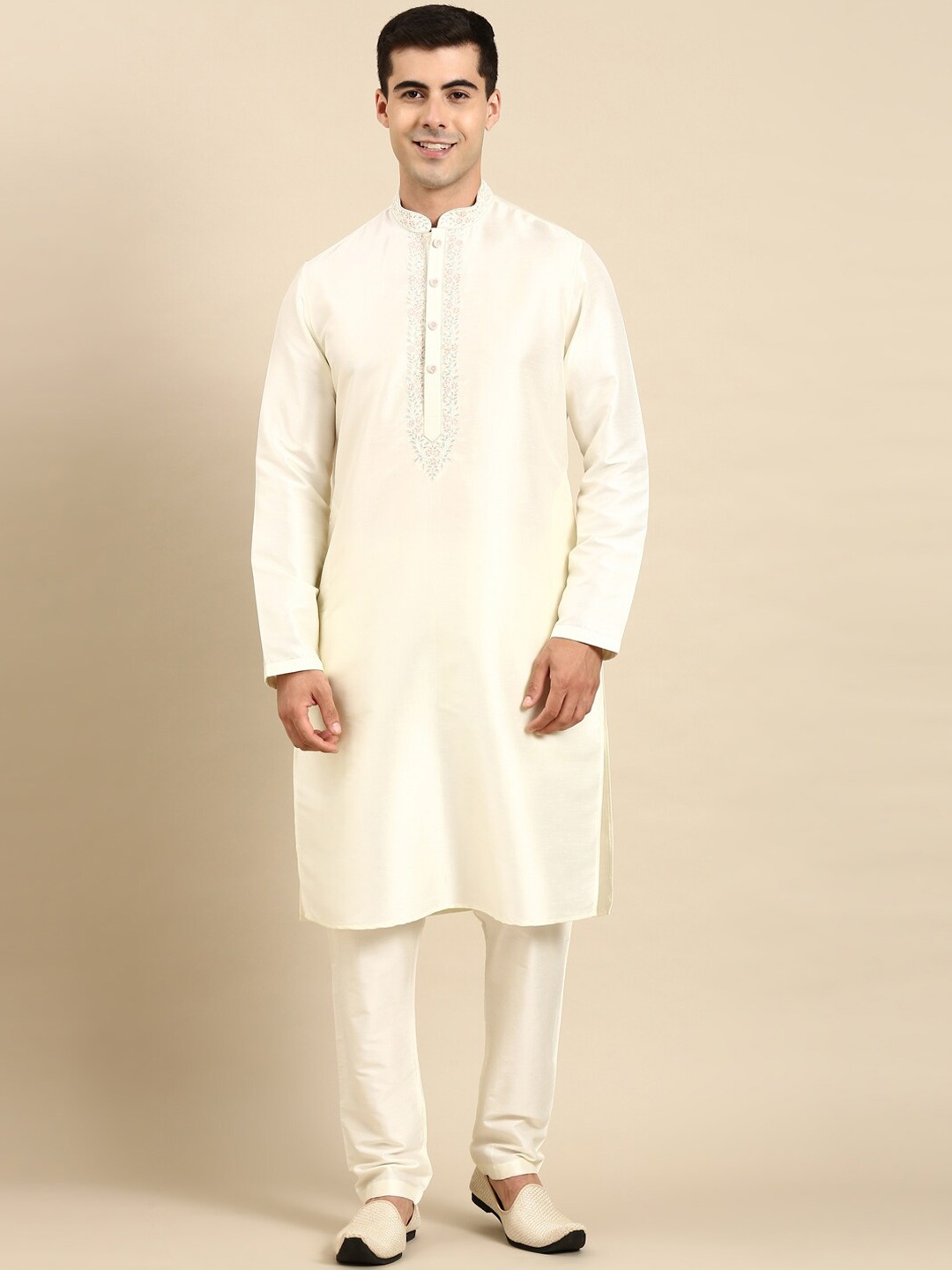 

TheEthnic.Co Mandarin Collar Yoke Design Embroidered Kurta With Trousers, Cream