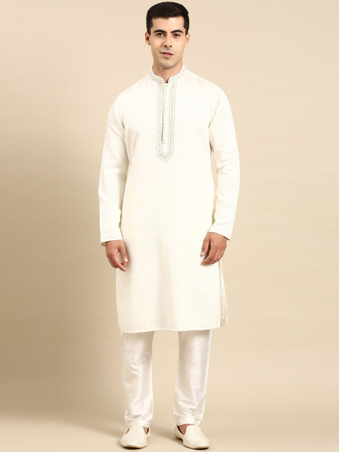 

TheEthnic.Co Mandarin Collar Yoke Design Embroidered Kurta With Trousers, White