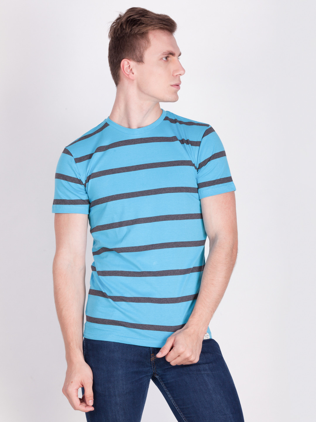 

Force NXT Men Blue Striped Round Neck T-shirt