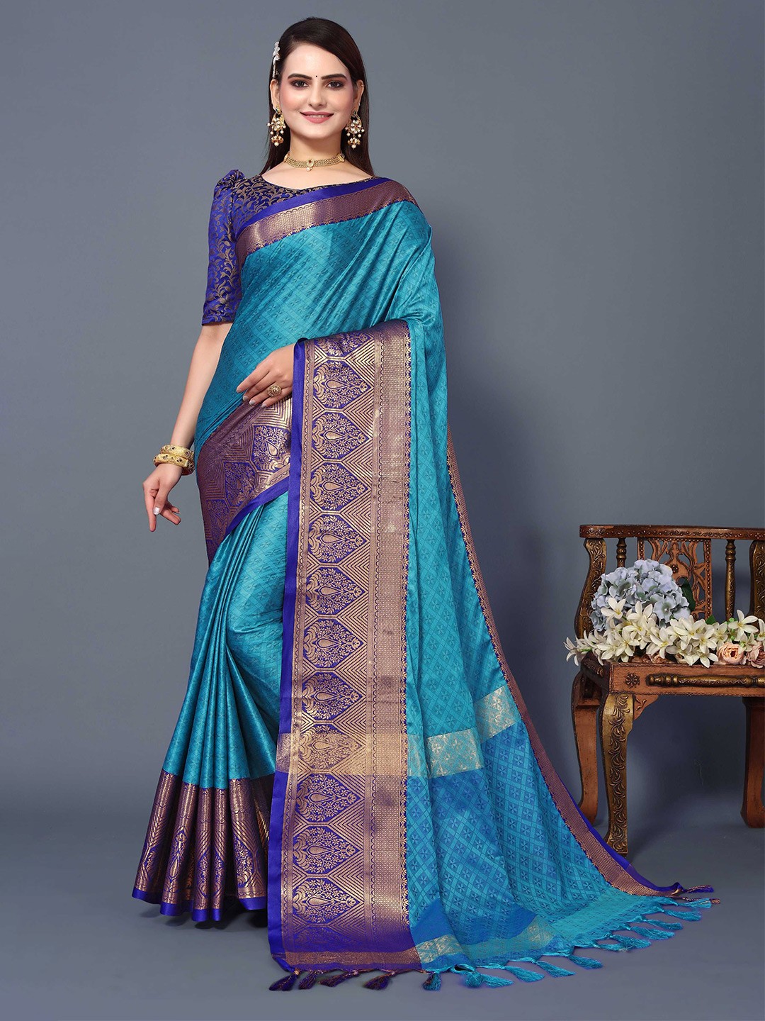 

Mitera Blue & Navy Blue Ethnic Motifs Woven Design Silk Cotton Banarasi Saree