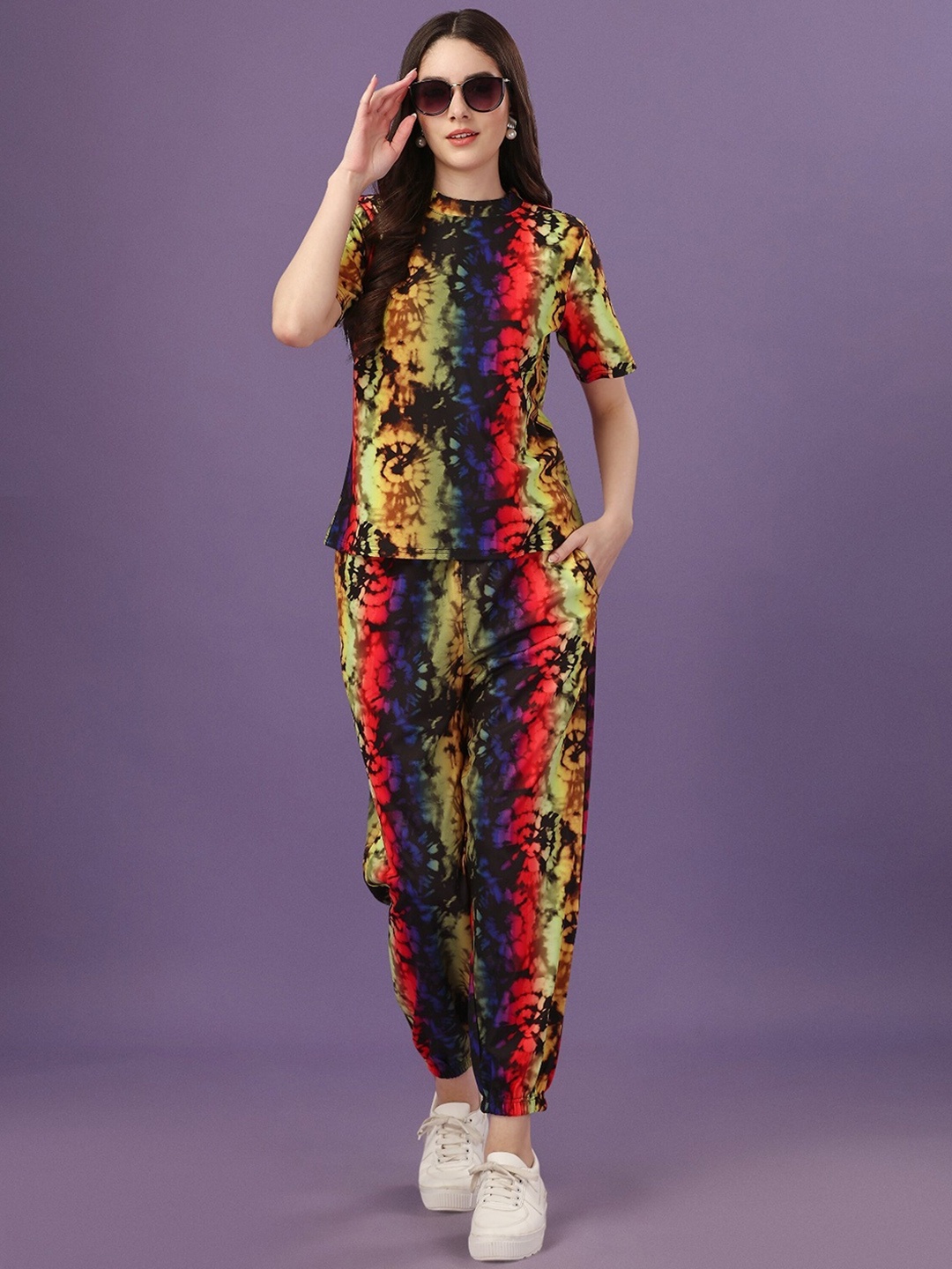 

UDBHAV TEXTILE Abstract Printed T-Shirt With Joggers, Yellow