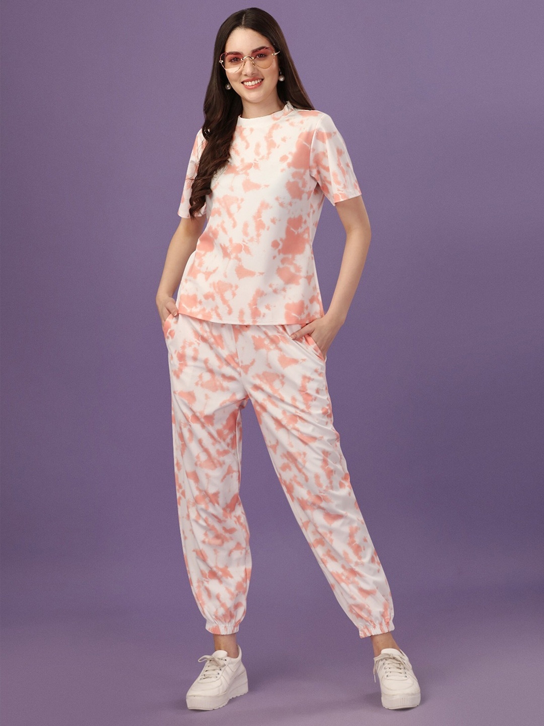

UDBHAV TEXTILE Dyed T-Shirt With Joggers, Peach