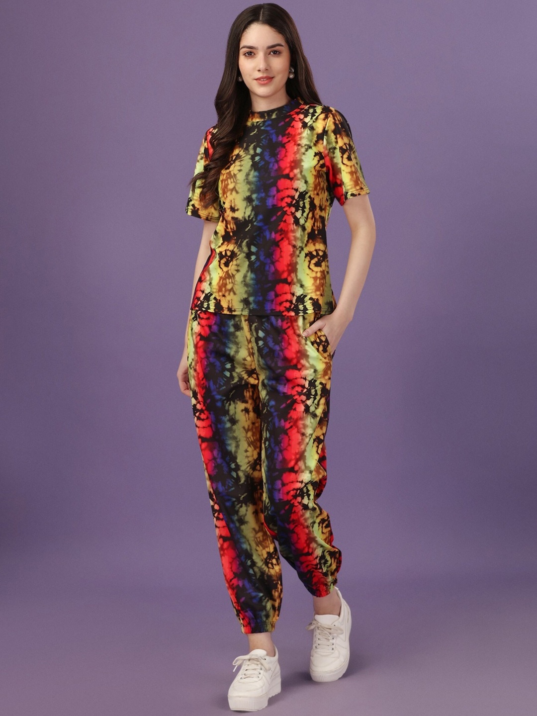 

UDBHAV TEXTILE Tie & Dye T-Shirt & Joggers, Yellow