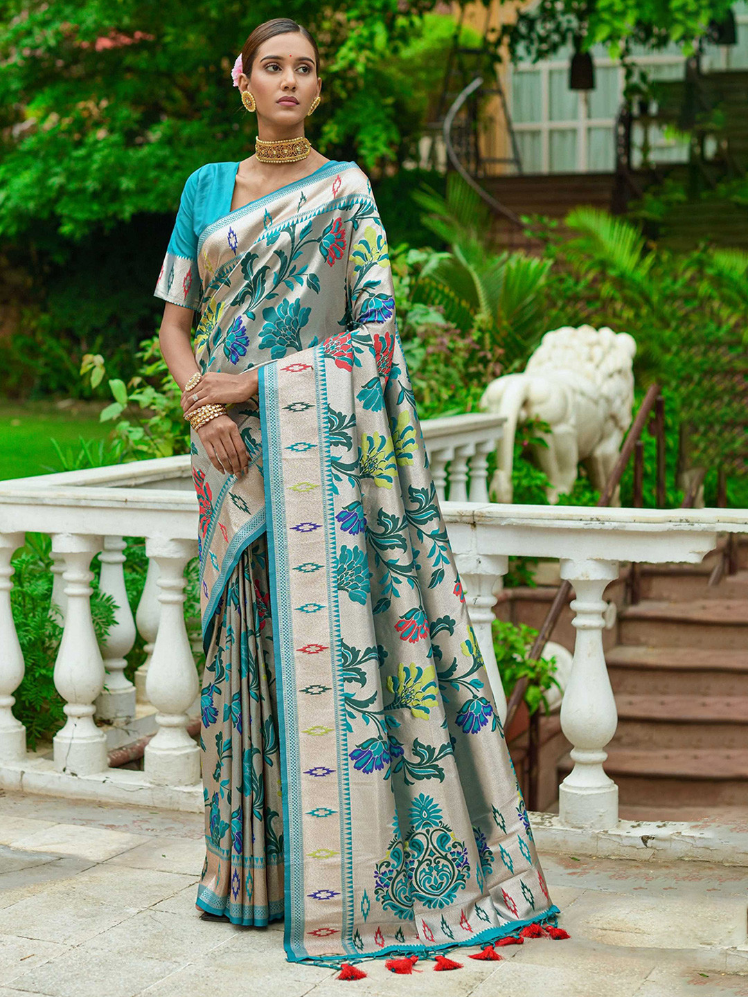 

Mitera Ethnic Motifs Woven Design Zari Silk Blend Paithani Saree, Blue