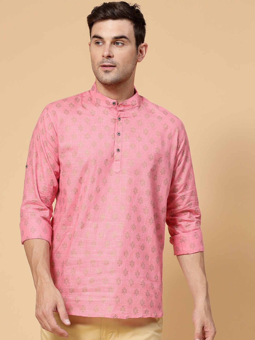 

allan peter Ethnic Motifs Printed Mandarin Collar Roll Up Sleeves Cotton Short Kurta, Peach