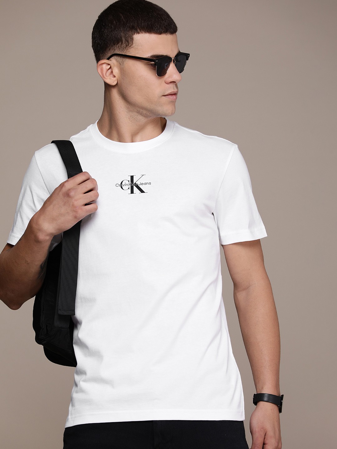 

Calvin Klein Jeans Brand Logo Embroidered Pure Cotton T-shirt, White