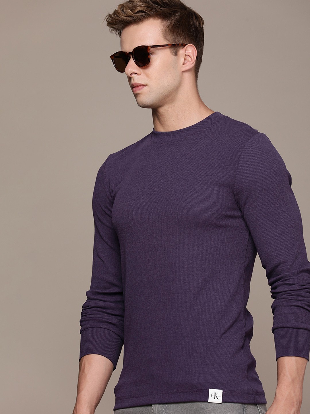 

Calvin Klein Jeans Solid Slim Fit Round-Neck Ribbed T-shirt, Purple