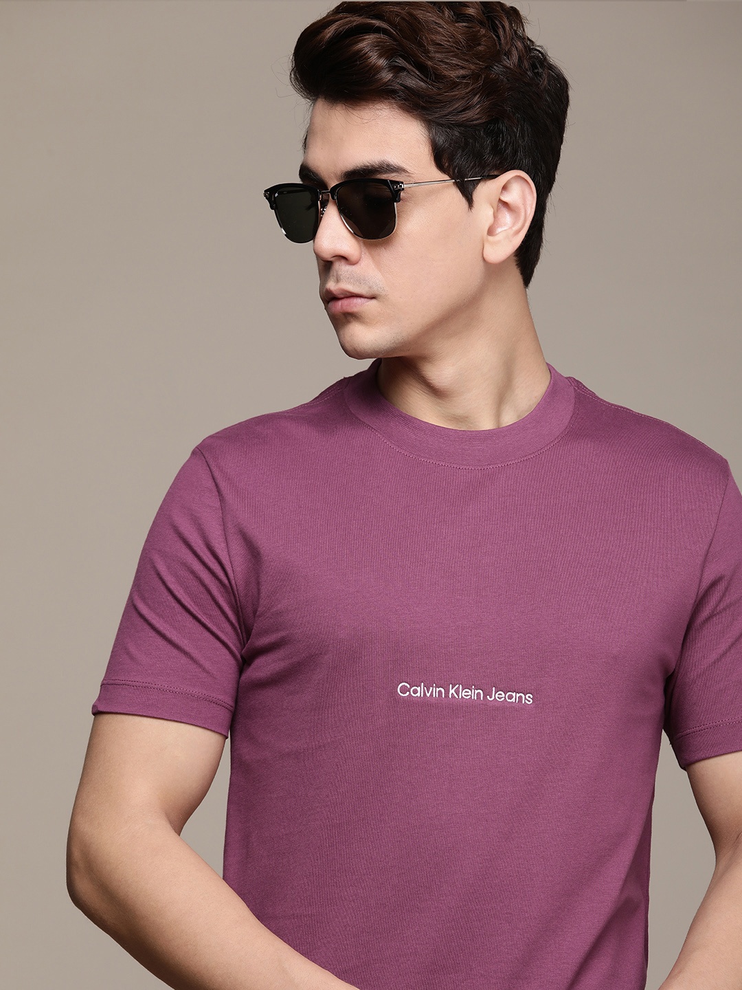 

Calvin Klein Jeans Pure Cotton Slim Fit Brand Logo Printed Casual T-shirt, Magenta