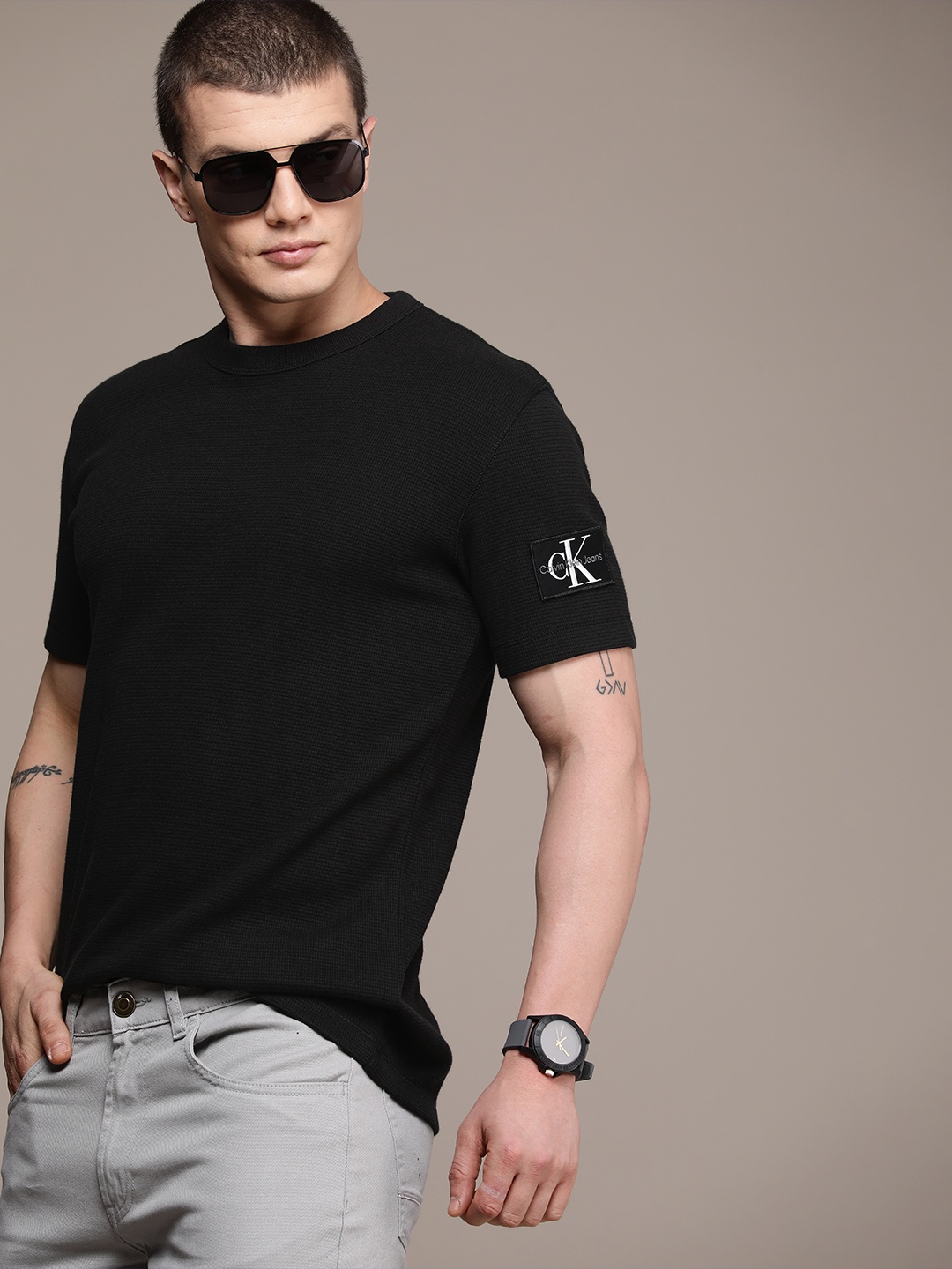 

Calvin Klein Jeans Pure Cotton Regular fit Casual T-shirt, Black