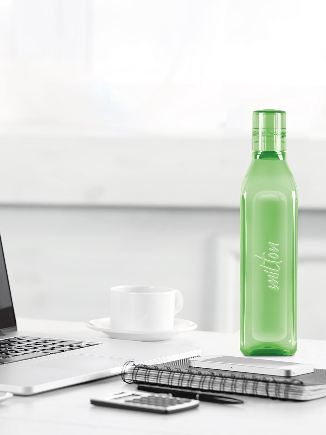 

Milton Prive Pet Green Leak Proof Water Bottle 1L