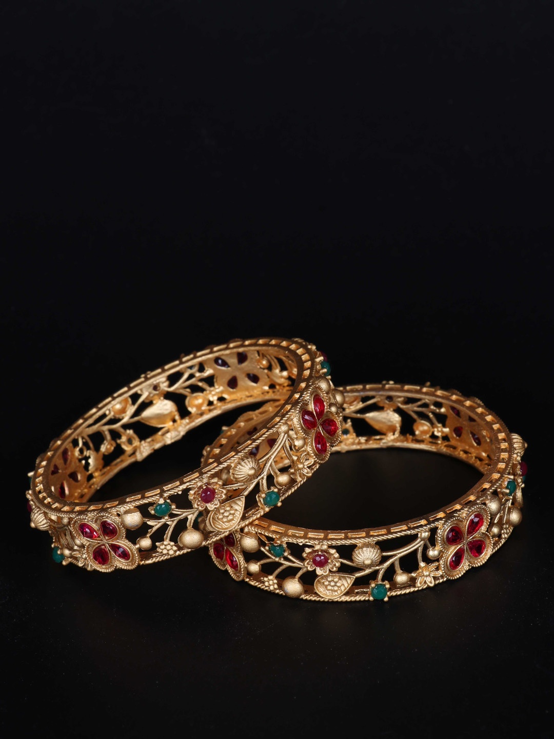 

LAFORWORD Set of 2 Gold-Plated Stone-Studded Bangles