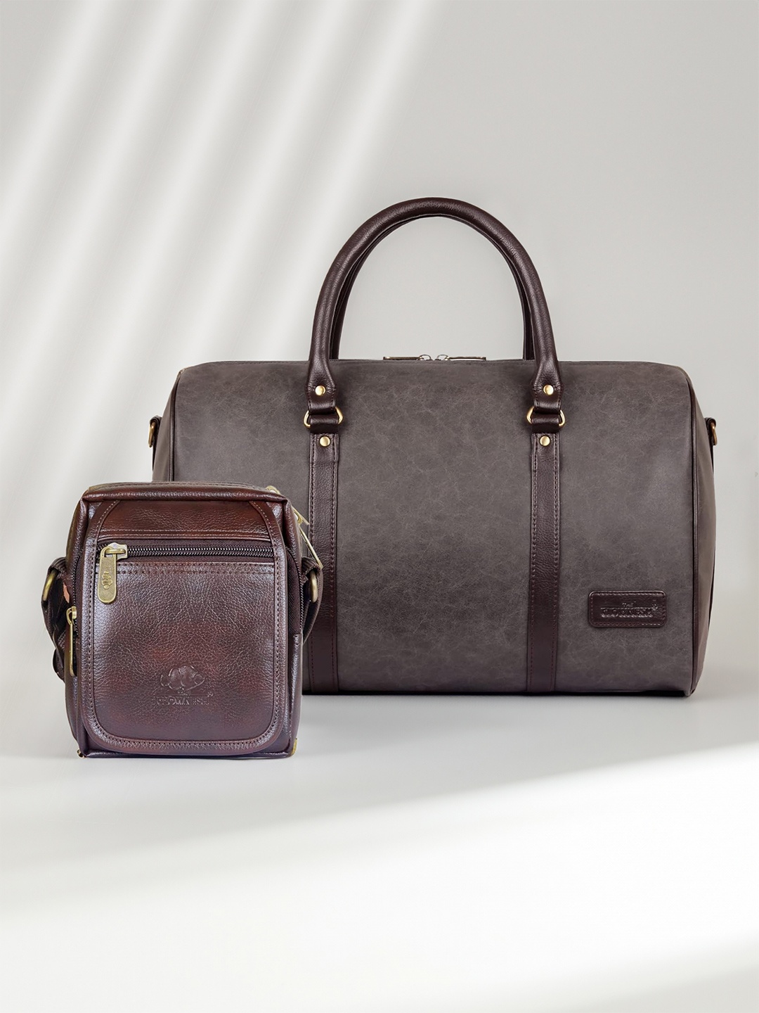 

THE CLOWNFISH Leather 29 L Travel Duffel Bag With Sling Pouch, Brown