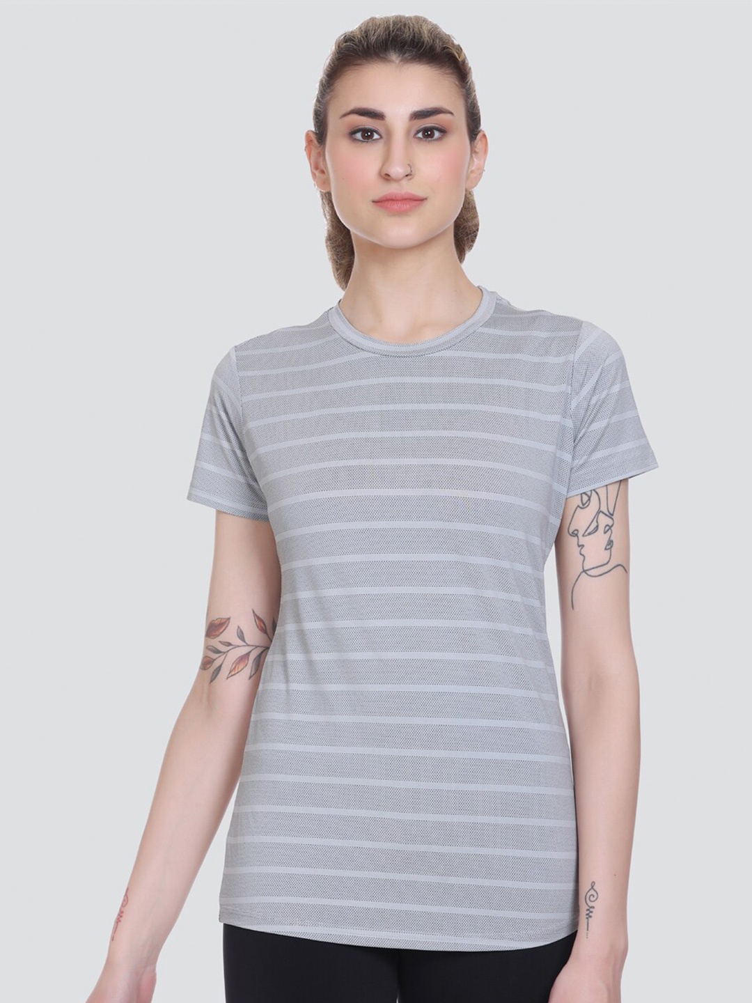 

AGON Striped Dri-FIT T-shirt, Grey