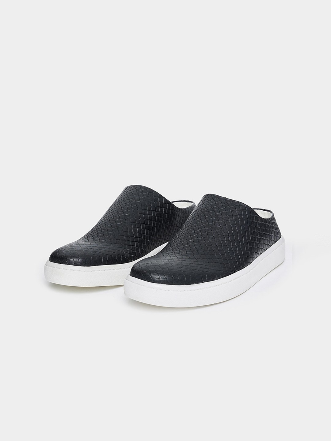 

Styli Women Textured Contrast Sole Mules, Black